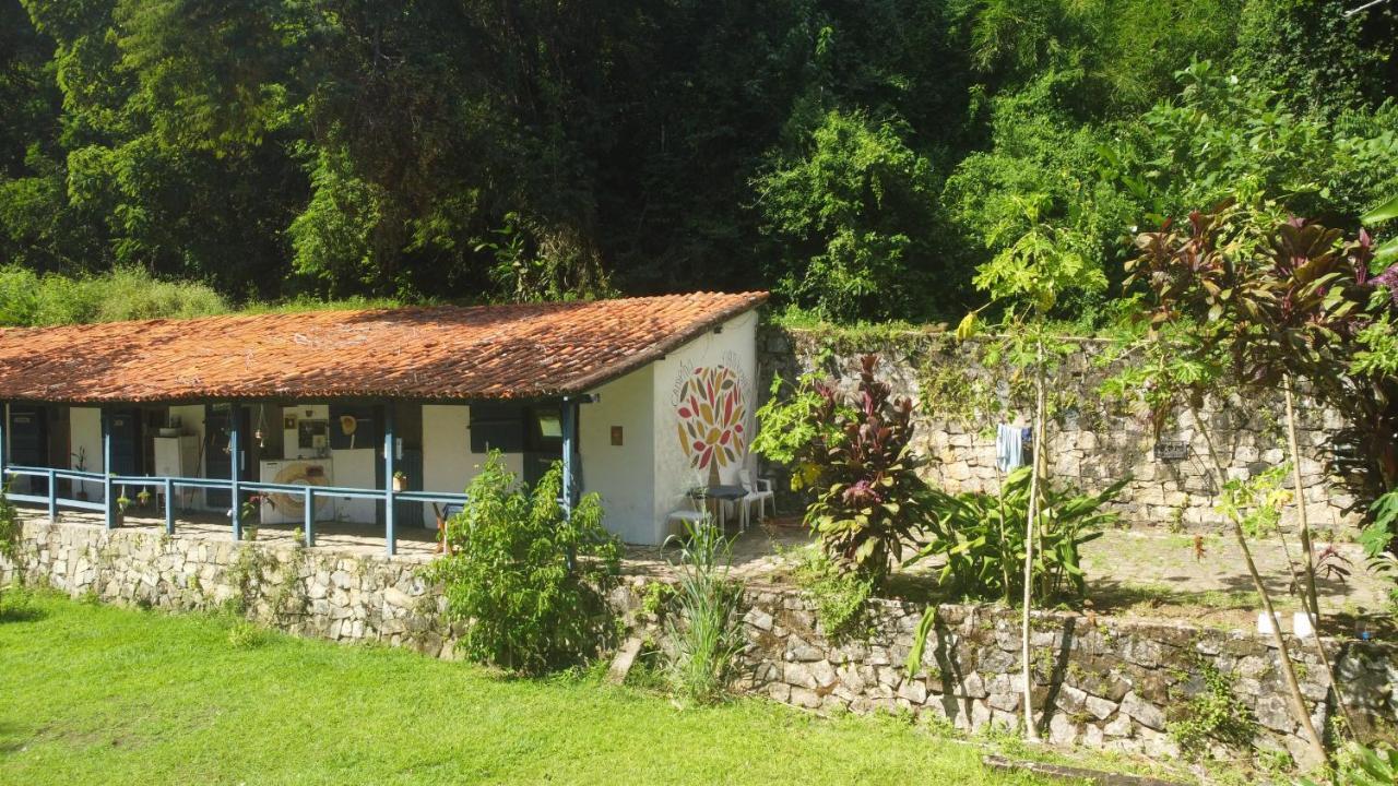 Hotel Camping Flamboyant Ilhabela Exterior foto