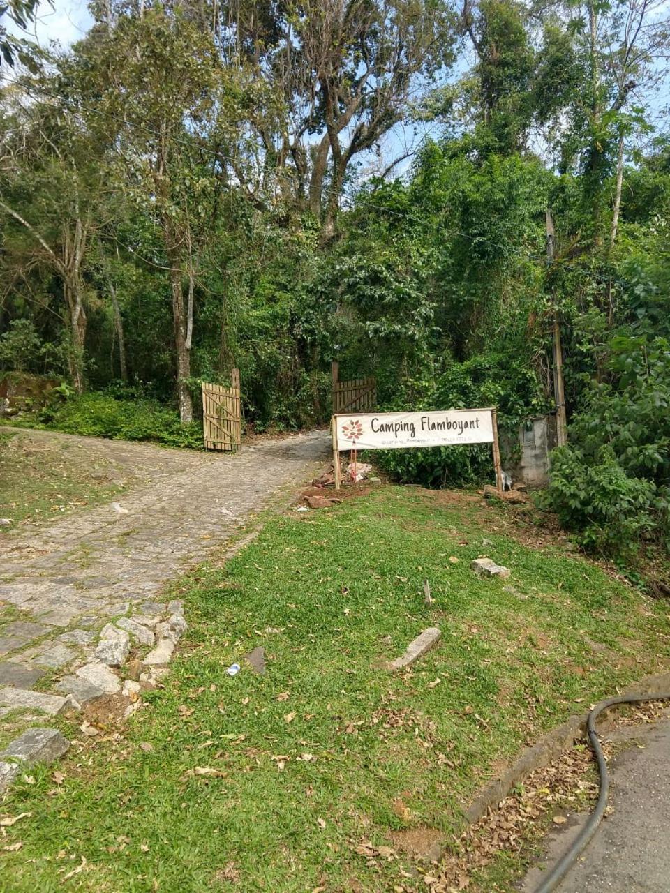 Hotel Camping Flamboyant Ilhabela Exterior foto