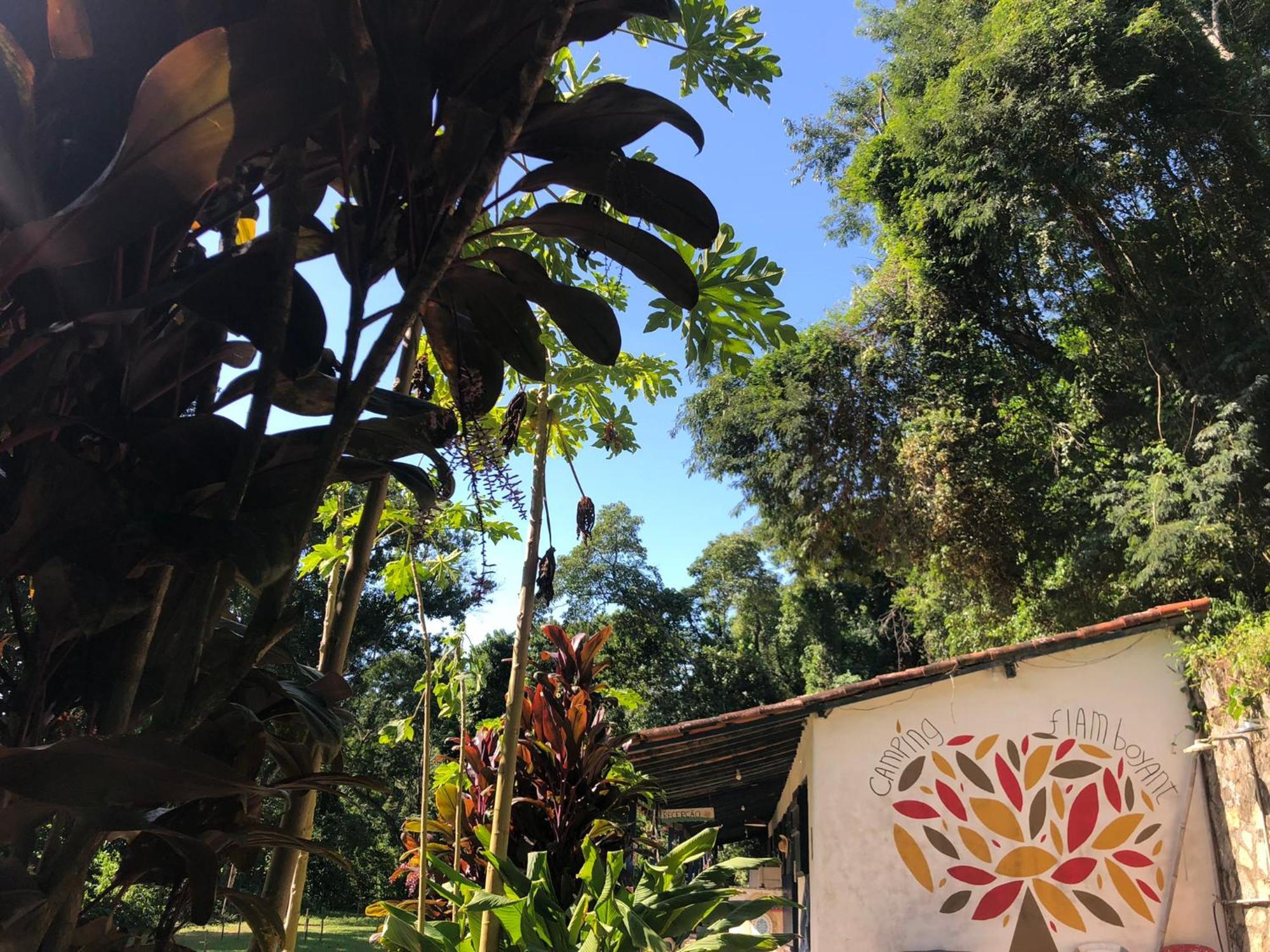 Hotel Camping Flamboyant Ilhabela Exterior foto